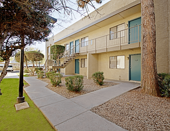 Patio/balcony*